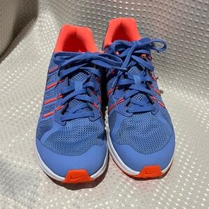 Girl Nike Max Dynasty Youth Vibrant Blue and Coral Sneakers
